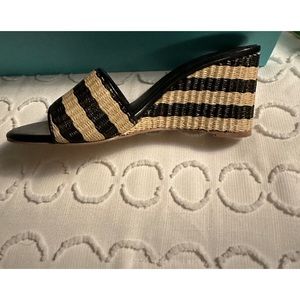 KATE SPADE Linda Wedges Tan And Black Raffia